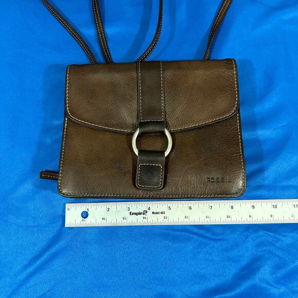 Fossil Crossbody Bag Vintage Genuine Leather 8.5 x 7.5 x 3 - Picture 2 of 13